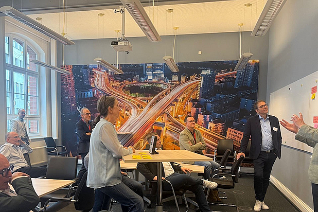 Bildung im Vertrieb neu denken – #KONEQT2025 Bildung im Vertrieb neu denken – #KONEQT2025